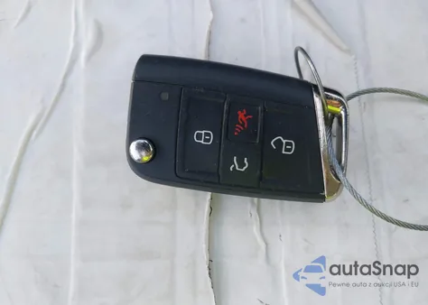 2020 Volkswagen Golf 1.4T Tsi from USA, damaged, VIN 3VWW57AU2LM017001